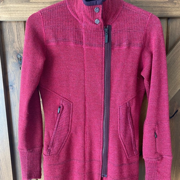 Title Nine Zip Up Swacket - Picture 9 of 10